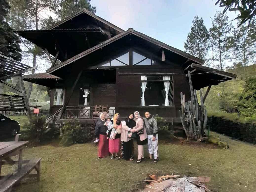 Taman liburan Aubrey Ciwidey Bandung